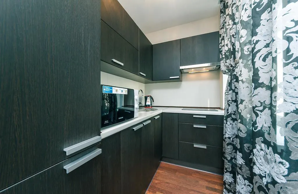 Luxrent Kreshatik Arenacity Skybar Kyiv Apartment