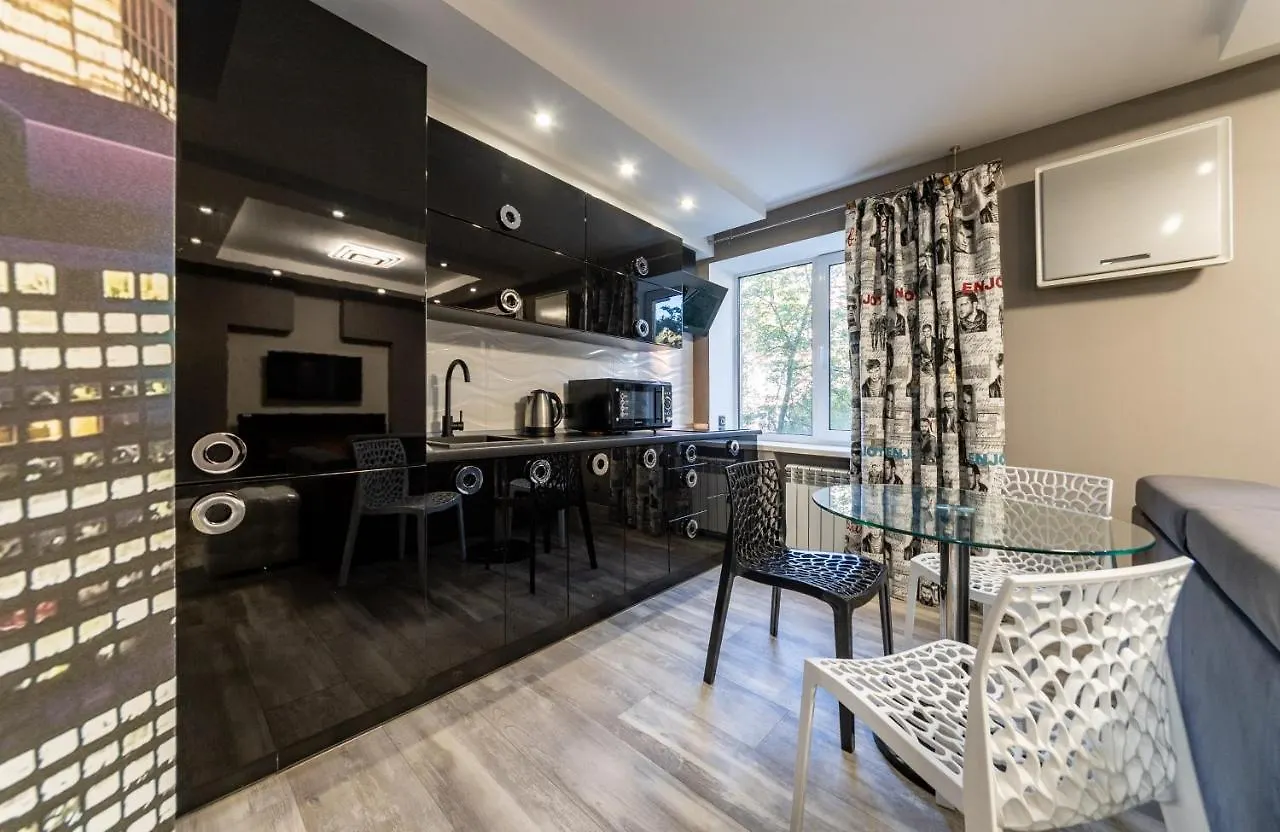 קייב Luxrent Kreshatik Arenacity Skybar 0*,  אוקראינה